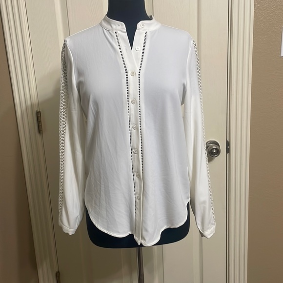 Vince Camuto Tops - Vince Camuto blouse